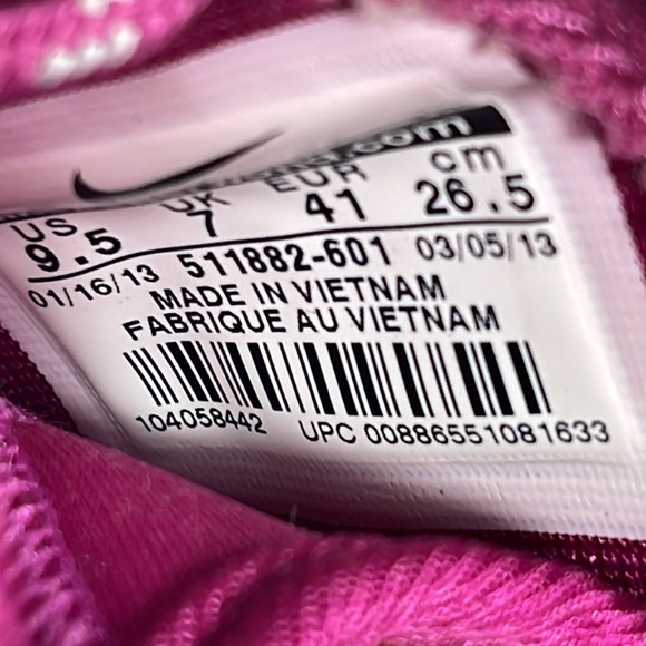 Nike Women’s Roshe Run Running Shoes Size 9.5 - Picture 8 of 8